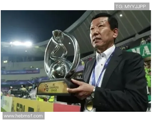 足球明星面具背后的故事与他们的传奇时刻揭秘 足球明星面具背后的故事与他们的传奇时刻揭秘